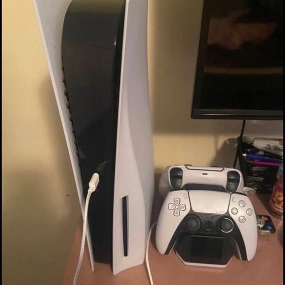 Ps5 console controllers no warranty No games CASHAPP PAYPAL